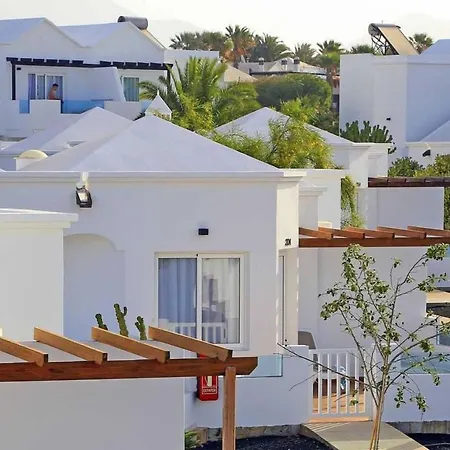 La The One Bedroom With Half Board, Wifi, In Playa Blanca *