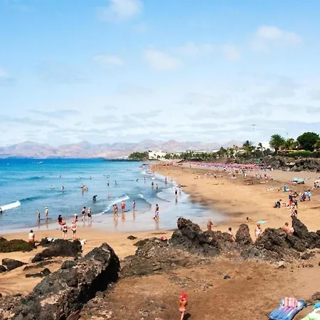 La The One Bedroom With Half Board, Wifi, In Playa Blanca