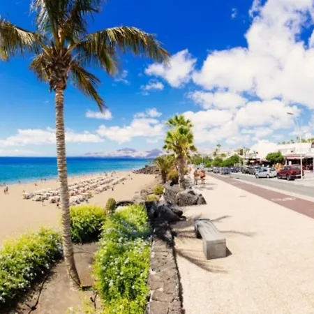 La The One Bedroom With Half Board, Wifi, In Playa Blanca Playa Blanca