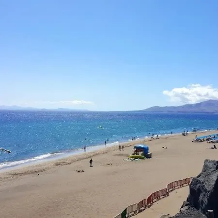 La The One Bedroom With Half Board, Wifi, In Playa Blanca Playa Blanca