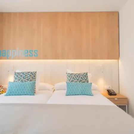 La The One Bedroom With Half Board, Wifi, In Playa Blanca