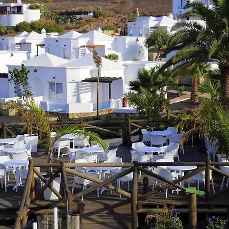 La The One Bedroom With Half Board, Wifi, In Playa Blanca * Коста Бланка